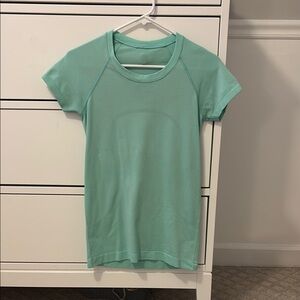 Mint Green Short Sleeve Athletic Top
